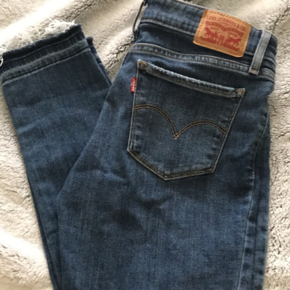 Levi’s 711 skinny ankle